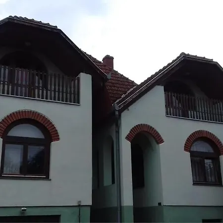 Gospel Appartman Apartment Alsópáhok